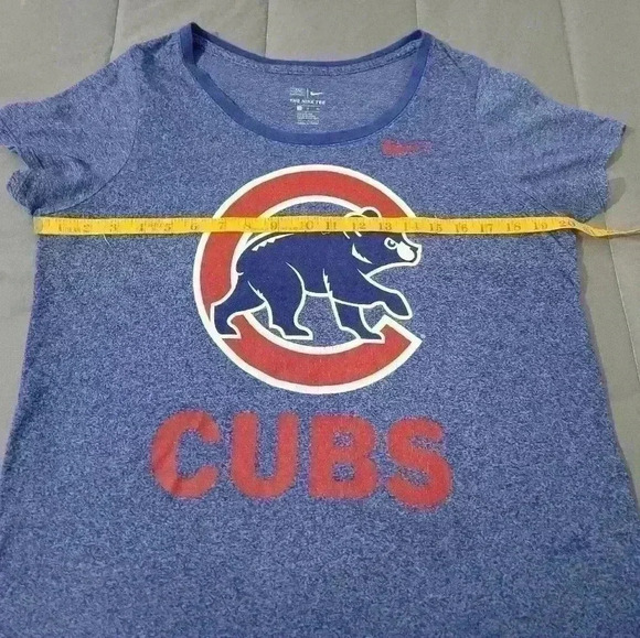 Chicago Cubs unisex Shirt Size Medium Blue Nike Baseball MLB Athletic Cut - Picture 3 of 9